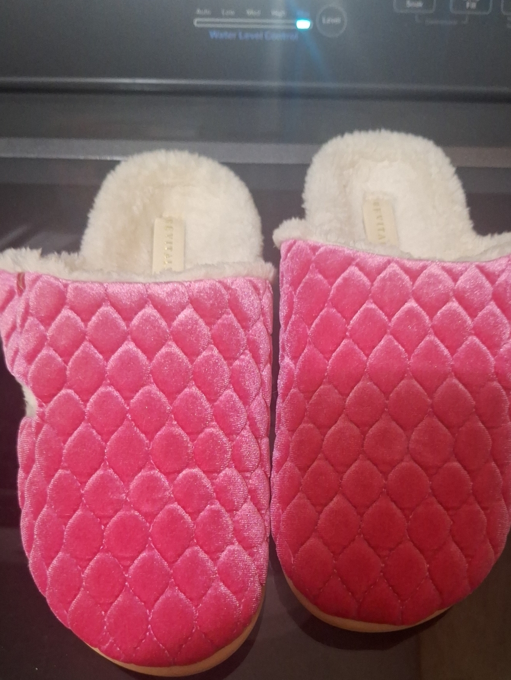 REVITALIGN Pink Quilted Plush-Lined Women's Slippers